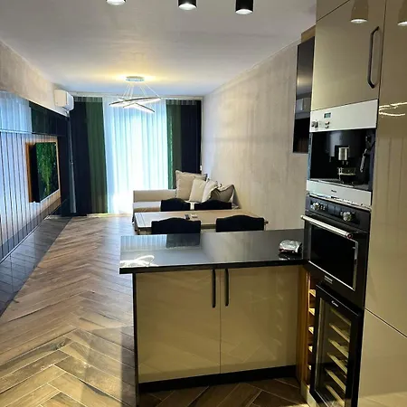 Azur Properties 76 Shkorpilovtsi