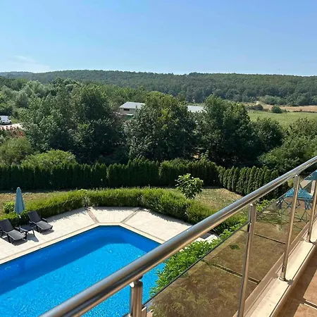 Azur 76 Apartment *