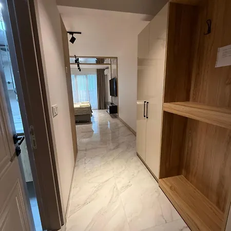 Apartment Azur 76 Shkorpilovtsi