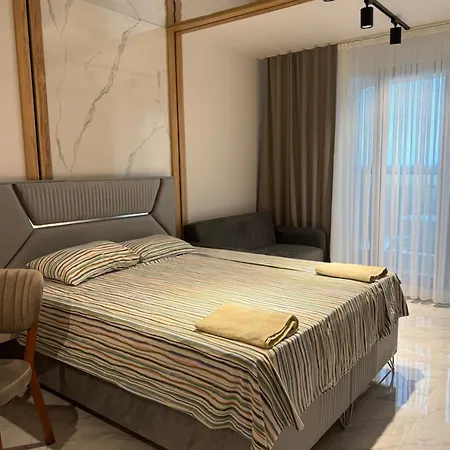 Apartment Azur 76 *